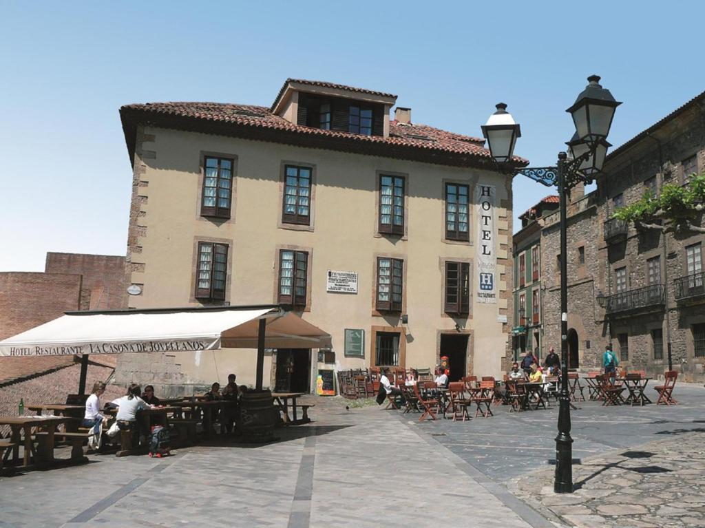 ホテル La Casona De Jovellanos ヒホン エクステリア 写真